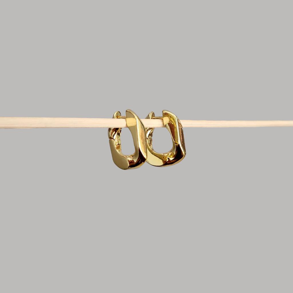 ARGOLLAS CUADRADAS DORADAS ONDULADAS