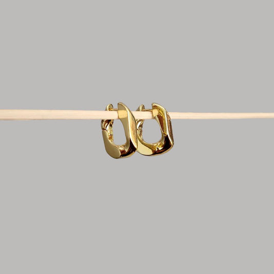ARGOLLAS CUADRADAS DORADAS ONDULADAS