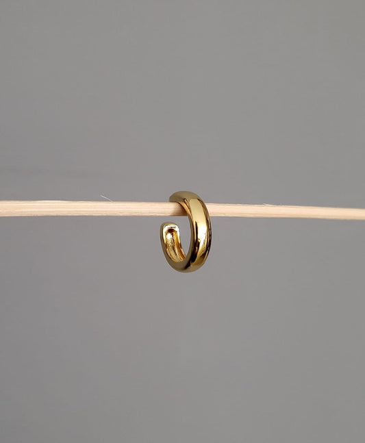 EARCUFF DORADO GRUESO LISO