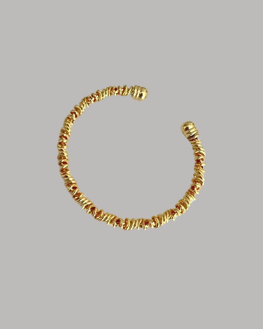 PULSERA DORADA ENTORCHADA