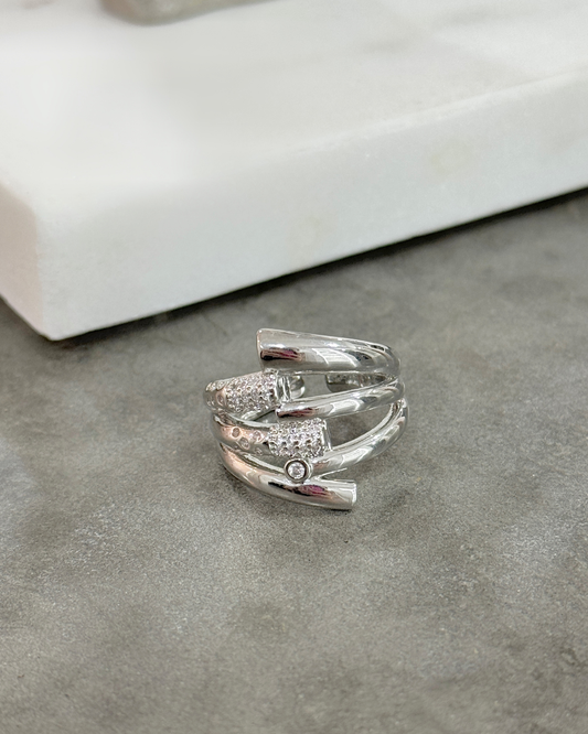 ANILLO PLATEADO DE FRANJAS