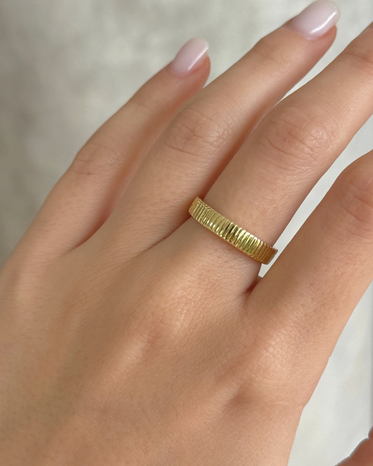 ANILLO DORADO DELGADO FRANJAS
