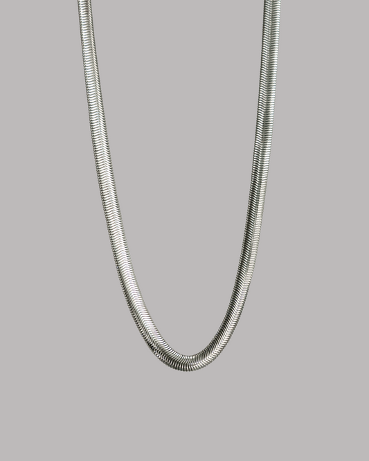 COLLAR TIPO SERPIENTE PLATEADO