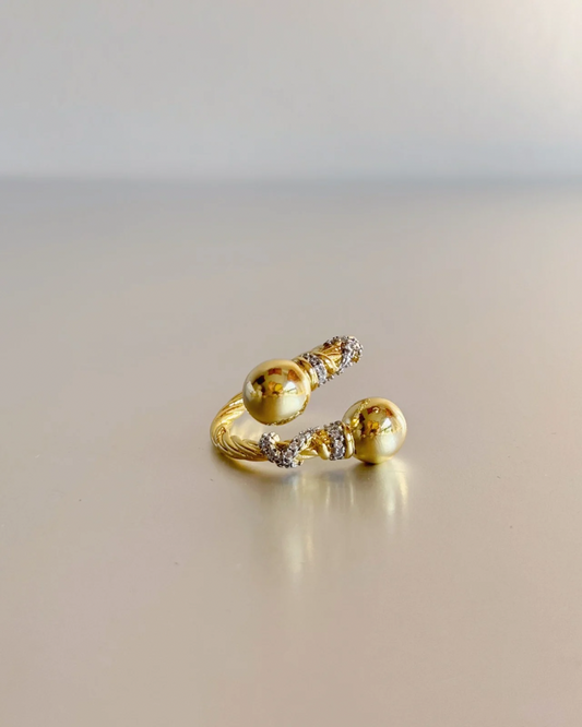 ANILLO DORADO DE BALINES