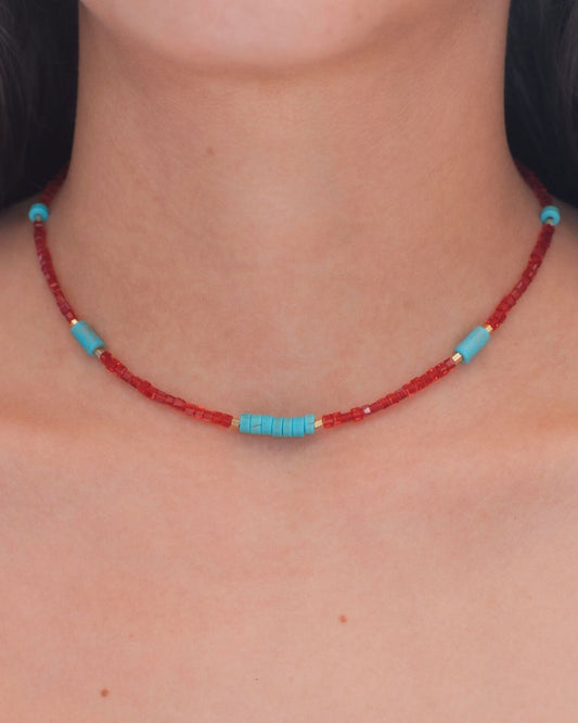 COLLAR CRISTALES ROJOS CON TURQUESAS